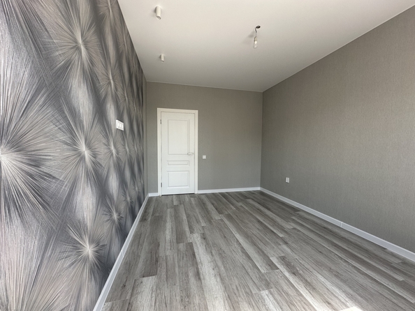 
   Продам 1-комнатную, 32.5 м², 40-летия Победы пр-кт, 111/1

. Фото 2.