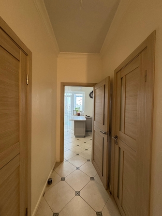 
   Продам 2-комнатную, 55 м², Строителей ул, 4к3

. Фото 14.
