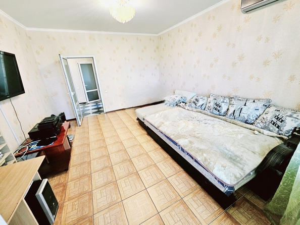 
   Продам 2-комнатную, 47 м², Луначарского ул, 166а

. Фото 1.