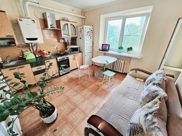 
   Продам 2-комнатную, 47 м², Луначарского ул, 166а

. Фото 3.