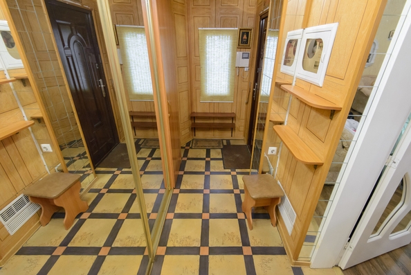 
   Продам 3-комнатный апартамент, 71.8 м², Халтуринский пер, 53

. Фото 14.