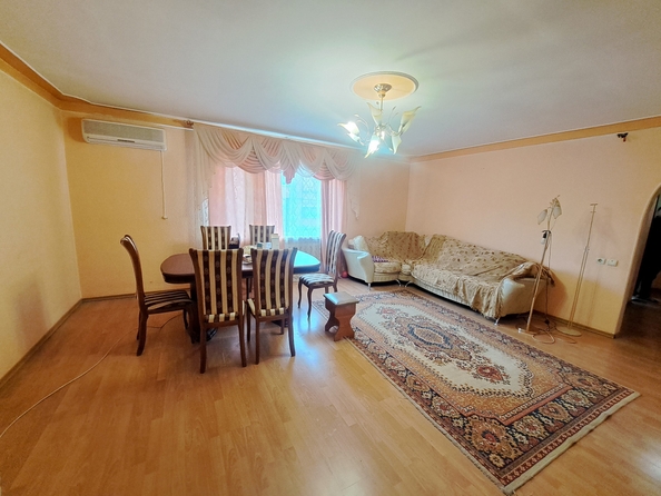 
  Продается дом, 200 м², Ростов-на-Дону
. Фото 1.