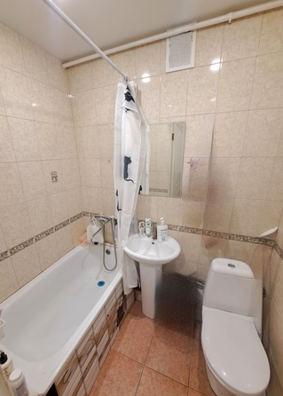 
   Продам 1-комнатную, 30 м², Днепропетровская ул, 2

. Фото 5.