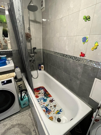 
   Продам 1-комнатную, 32 м², 40-летия Победы пр-кт, 63

. Фото 5.