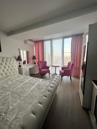 
  Продается 4-комн. квартира, 200 м², Соборный пер, д. 90
. Фото 24.
