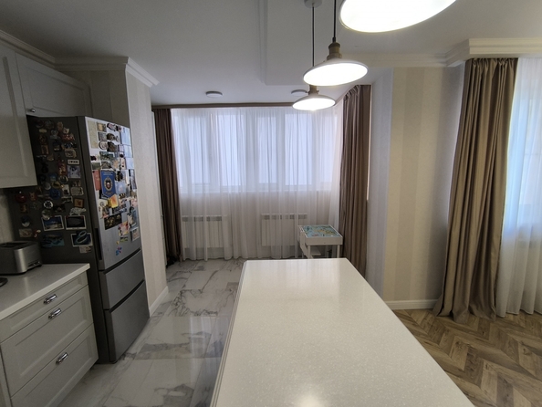 
  Продается 2-комн. квартира, 72 м², Творческая ул, д. 7
. Фото 9.