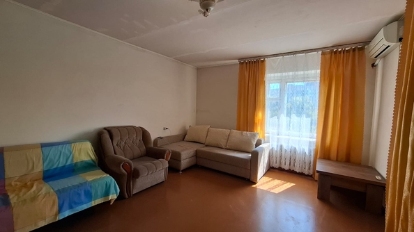 
  Продается 2-комн. квартира, 85 м², Комарова б-р, д. 16
. Фото 3.