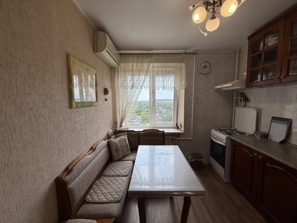 
  Продается 3-комн. квартира, 60 м², 2-я Краснодарская ул, д. 129/1
. Фото 3.