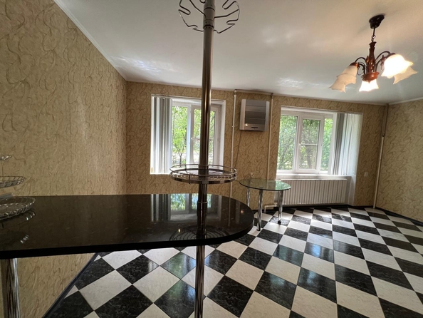 
  Продается 2-комн. квартира, 53.8 м², Нансена ул, д. 121
. Фото 7.