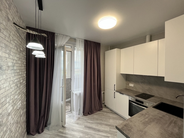 
  Продается 1-комн. квартира, 38 м², Ткачева ул, д. 42
. Фото 1.