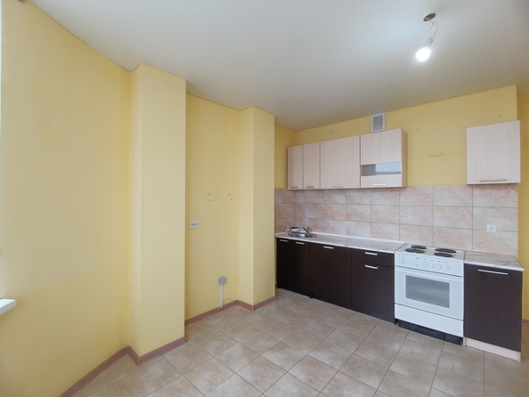 
  Продается 3-комн. квартира, 82 м², Коблова пер, д. 6
. Фото 4.