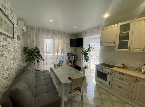 
  Продается 2-комн. квартира, 60 м², Еременко ул, д. 108
. Фото 10.