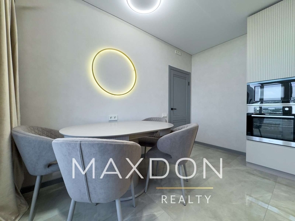 
  Продается 3-комн. квартира, 75 м², Берберовская ул, д. 15
. Фото 7.