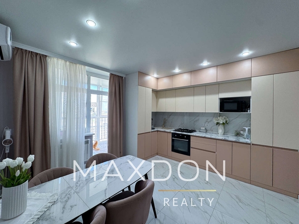 
  Продается 3-комн. квартира, 90 м², Берберовская ул, д. 4/2
. Фото 3.