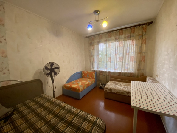 
  Продается 3-комн. квартира, 65 м², 40-летия Победы пр-кт, д. 85
. Фото 7.