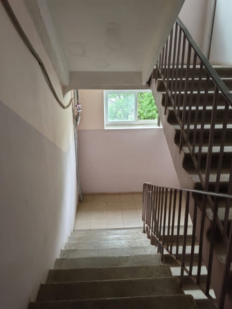 
  Продается 2-комн. квартира, 42 м², Коммунистический пр-кт, д. 40
. Фото 8.