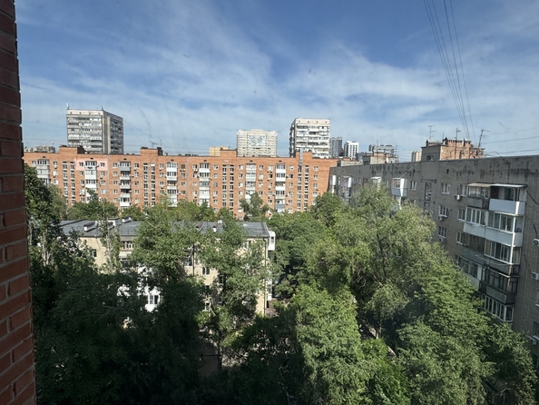 
  Продается 2-комн. квартира, 80 м², Филимоновская ул, д. 128
. Фото 6.