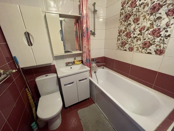 
  Продается 1-комн. квартира, 38 м², Стачки пр-кт, д. 208/1
. Фото 4.