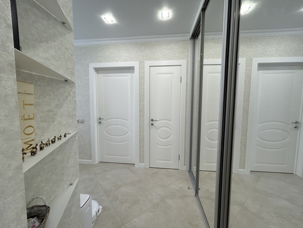 
  Продается 2-комн. квартира, 52 м², Стабильная ул, д. 3
. Фото 14.