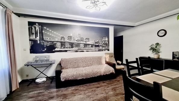 
  Продается 3-комн. квартира, 62 м², Коммунистический пр-кт, д. 31/1
. Фото 4.