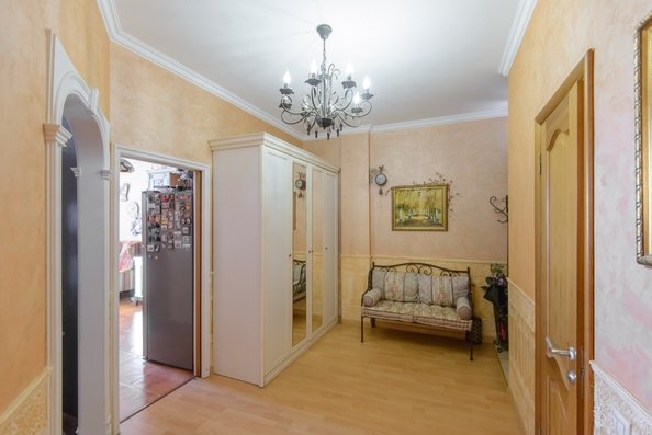 
  Продается 2-комн. квартира, 77 м², Ульяновская ул, д. 50
. Фото 11.