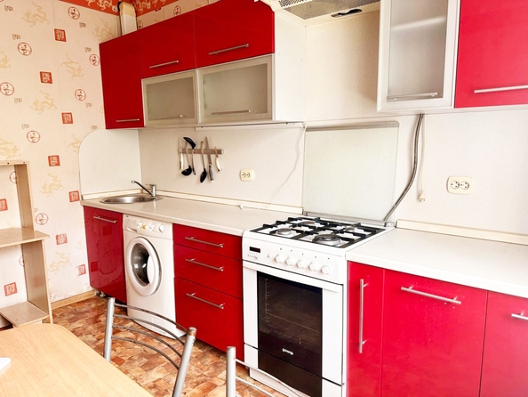 
  Продается 1-комн. квартира, 45 м², Мильчакова ул, д. 45
. Фото 1.