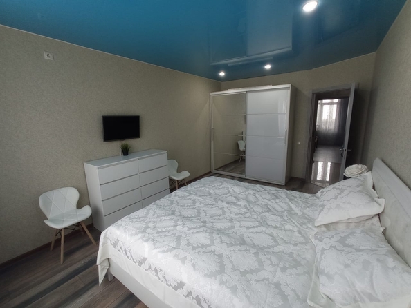 
  Продается 3-комн. квартира, 72 м², 2-я Краснодарская ул, д. 169б
. Фото 3.