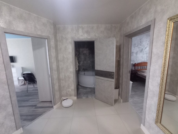 
  Продается 3-комн. квартира, 72 м², 2-я Краснодарская ул, д. 169б
. Фото 19.