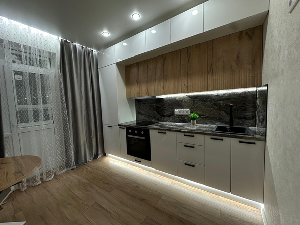 
  Продается 2-комн. квартира, 41 м², Нансена ул, д. 83
. Фото 5.
