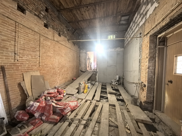 
  Продается 1-комн. квартира, 123.4 м², Серафимовича ул, д. 77
. Фото 2.