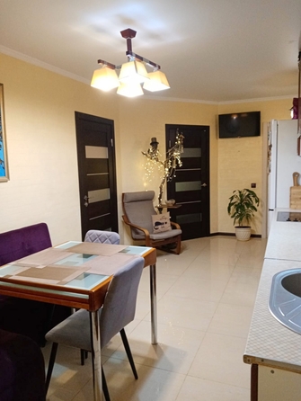 
  Продается 2-комн. квартира, 55 м², 23-я линия ул, д. 2
. Фото 1.