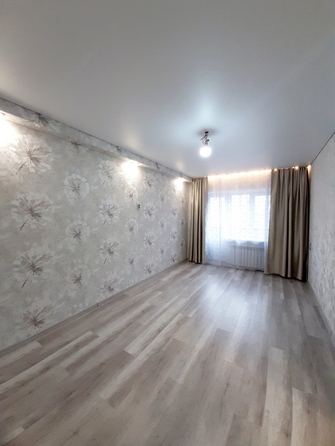 
  Продается 1-комн. квартира, 32 м², Стачки пр-кт, д. 186
. Фото 1.