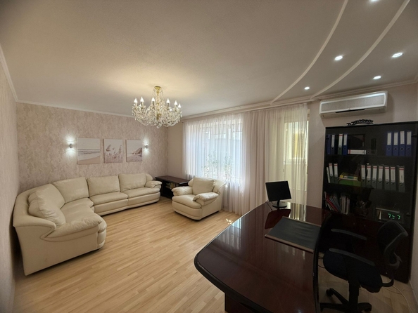 
  Продается 2-комн. квартира, 84.4 м², Филимоновская ул, д. 128
. Фото 1.