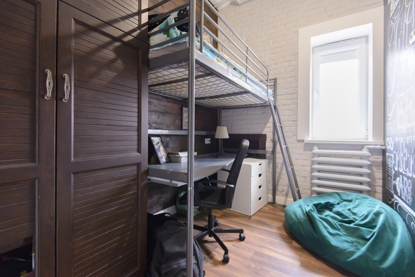 
  Продается 3-комн. квартира, 49 м², Большая Садовая ул, д. 23
. Фото 16.