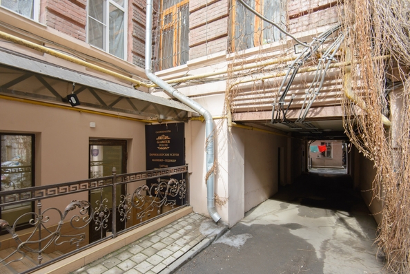 
  Продается 3-комн. квартира, 49 м², Большая Садовая ул, д. 23
. Фото 42.