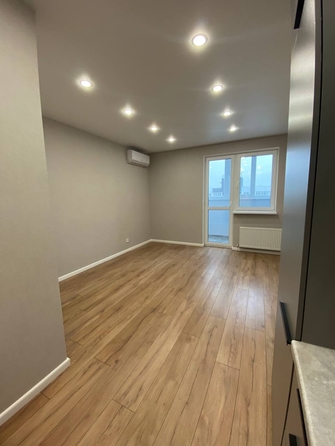 
  Продается 2-комн. квартира, 45 м², Жмайлова ул, д. 19а
. Фото 9.