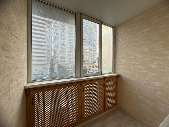 
  Продается 1-комн. квартира, 42 м², Зорге ул, д. 42а/127
. Фото 9.