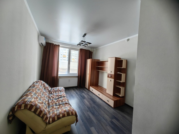 
  Продается 1-комн. квартира, 40 м², Ткачева ул, д. 40
. Фото 3.