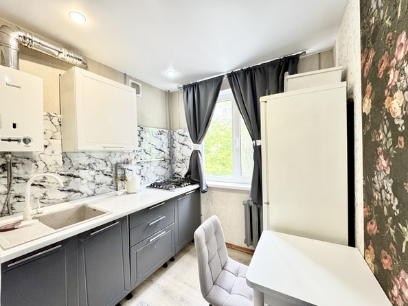 
  Продается 2-комн. квартира, 44 м², 40-летия Победы пр-кт, д. 63
. Фото 1.