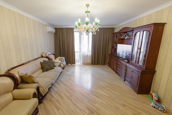 
  Продается 2-комн. квартира, 73 м², Селиванова ул, д. 68
. Фото 1.