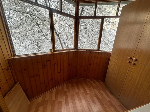 
  Продается 3-комн. квартира, 64 м², Зорге ул, д. 27/1
. Фото 8.