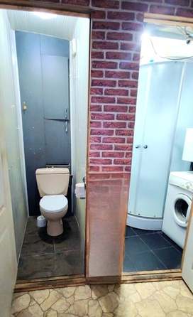 
  Продается 2-комн. квартира, 45 м², Днепропетровская ул, д. 8
. Фото 7.
