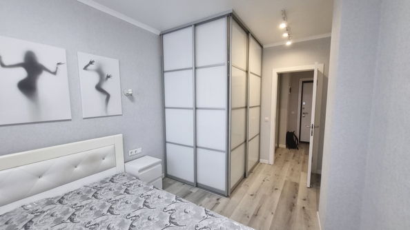 
  Продается 2-комн. квартира, 55 м², Тружеников ул, д. 80
. Фото 1.