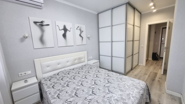 
  Продается 2-комн. квартира, 55 м², Тружеников ул, д. 80
. Фото 3.