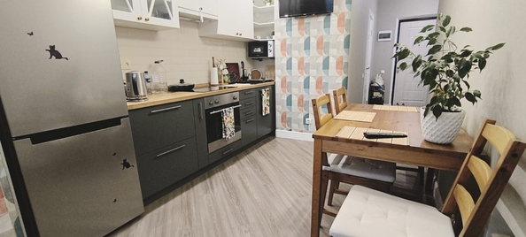 
  Продается 1-комн. квартира, 42 м², Комарова б-р, д. 1И
. Фото 1.