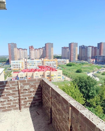 
   Продам 3-комнатную, 82.2 м², Вересаева ул, 103/4

. Фото 2.