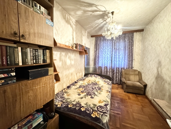 
  Продается 3-комн. квартира, 59 м², Новолесная ул, д. 4
. Фото 5.