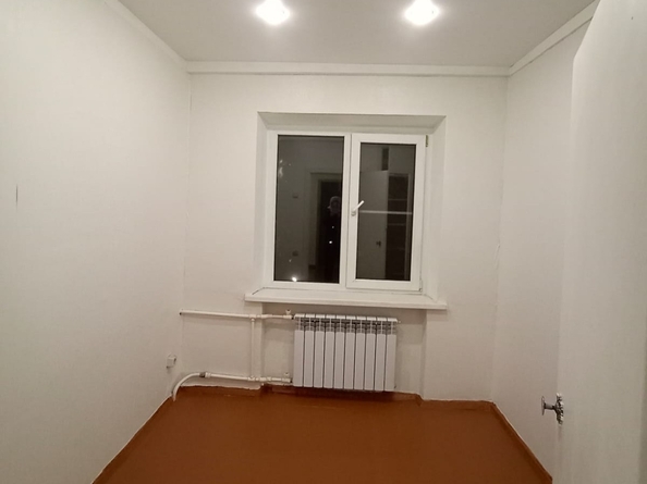 
  Продается 3-комн. квартира, 47 м², Коммунистический пр-кт, д. 23
. Фото 5.