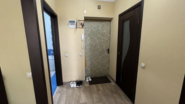 
  Продается 1-комн. квартира, 38 м², Батуринская ул, д. 165/13
. Фото 3.
