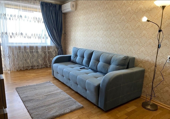 
  Продается 1-комн. квартира, 32 м², Стачки пр-кт, д. 203
. Фото 2.